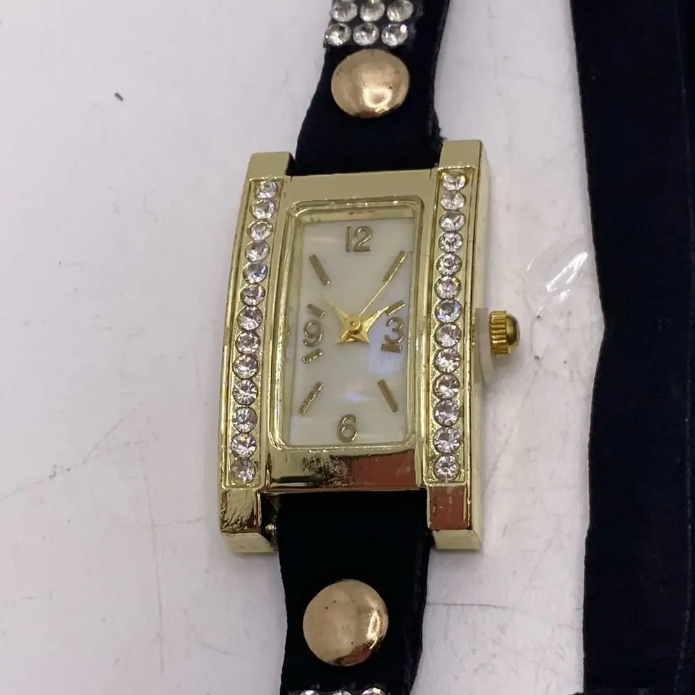 Womens Gold Tone Leather Wrist Wrap Watch New Battery